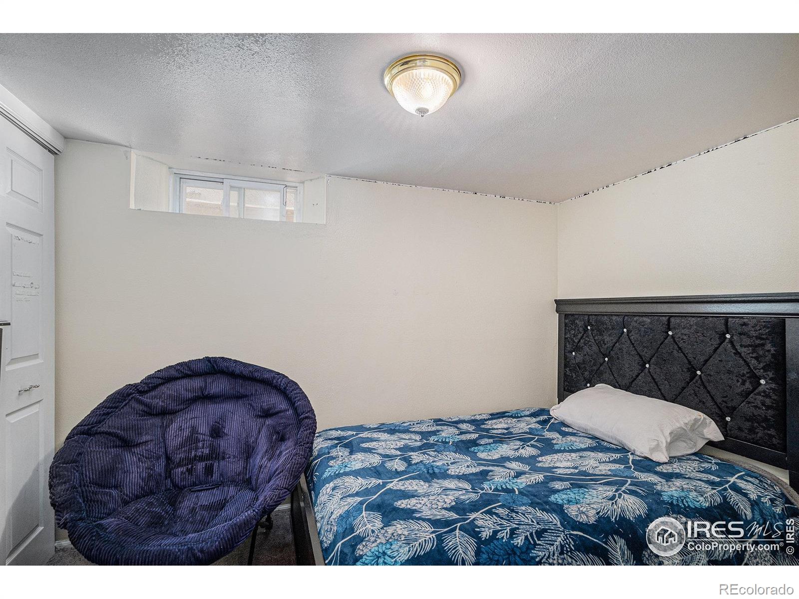 MLS Image #17 for 547 s eliot street,denver, Colorado