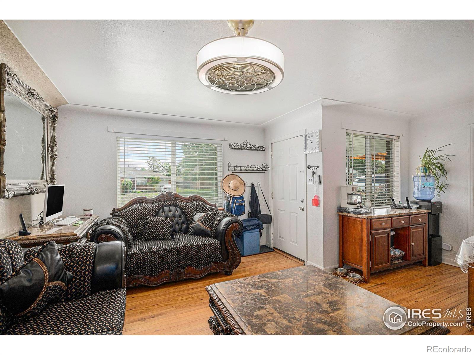 MLS Image #4 for 547 s eliot street,denver, Colorado