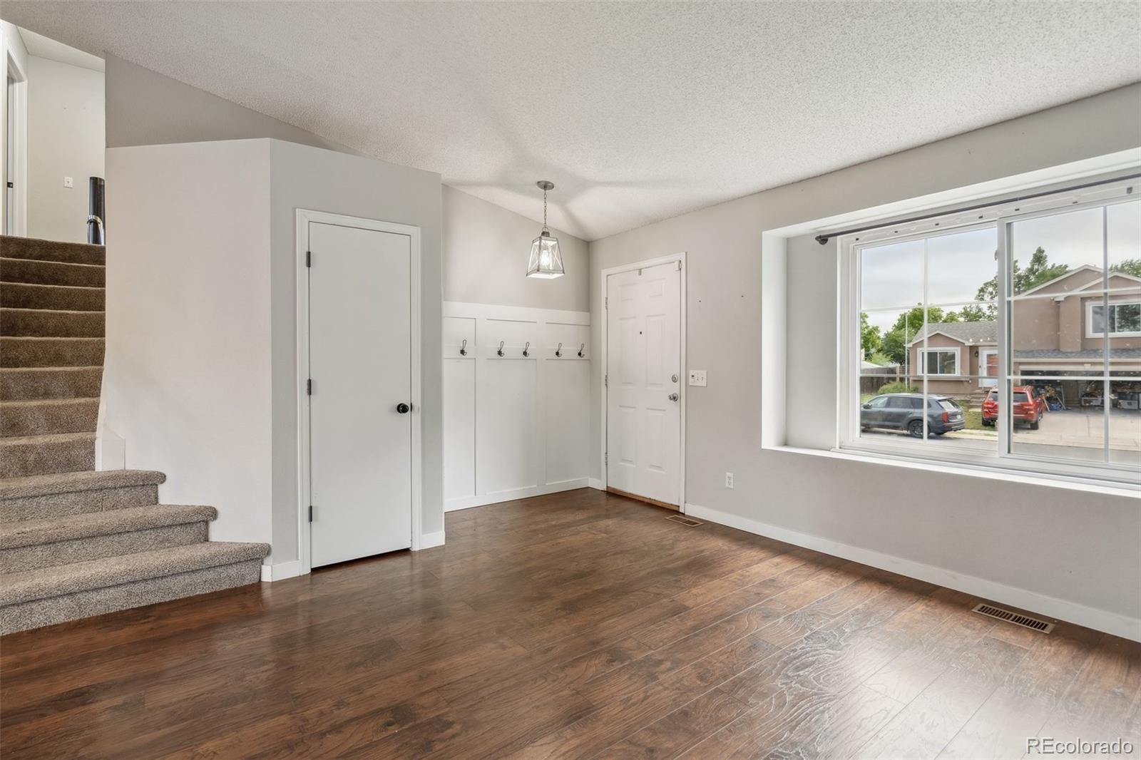 MLS Image #2 for 5946  fossil drive,colorado springs, Colorado