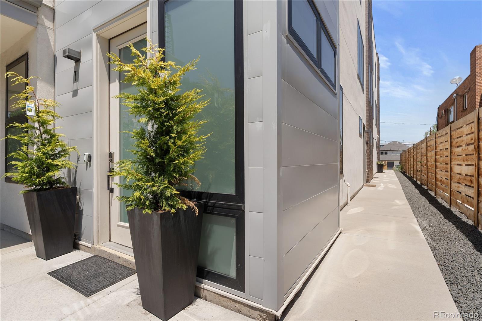 MLS Image #6 for 2851 w 23rd avenue,denver, Colorado