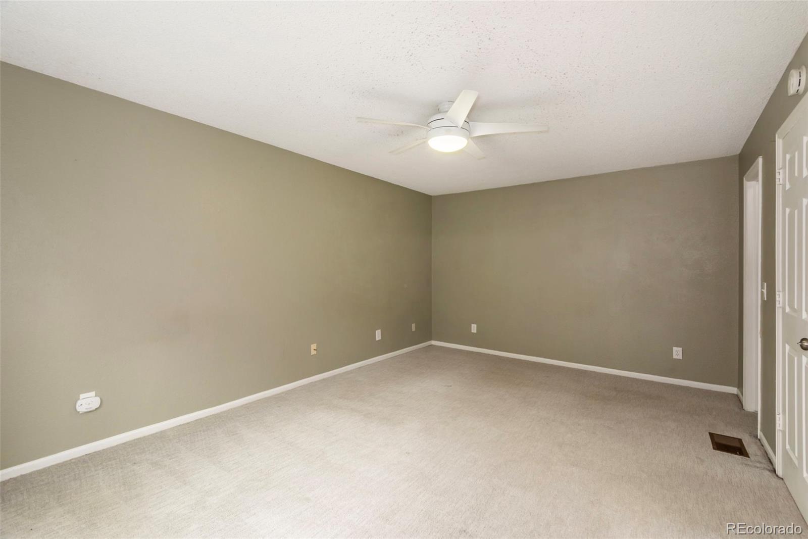 MLS Image #18 for 8126  gray court,arvada, Colorado