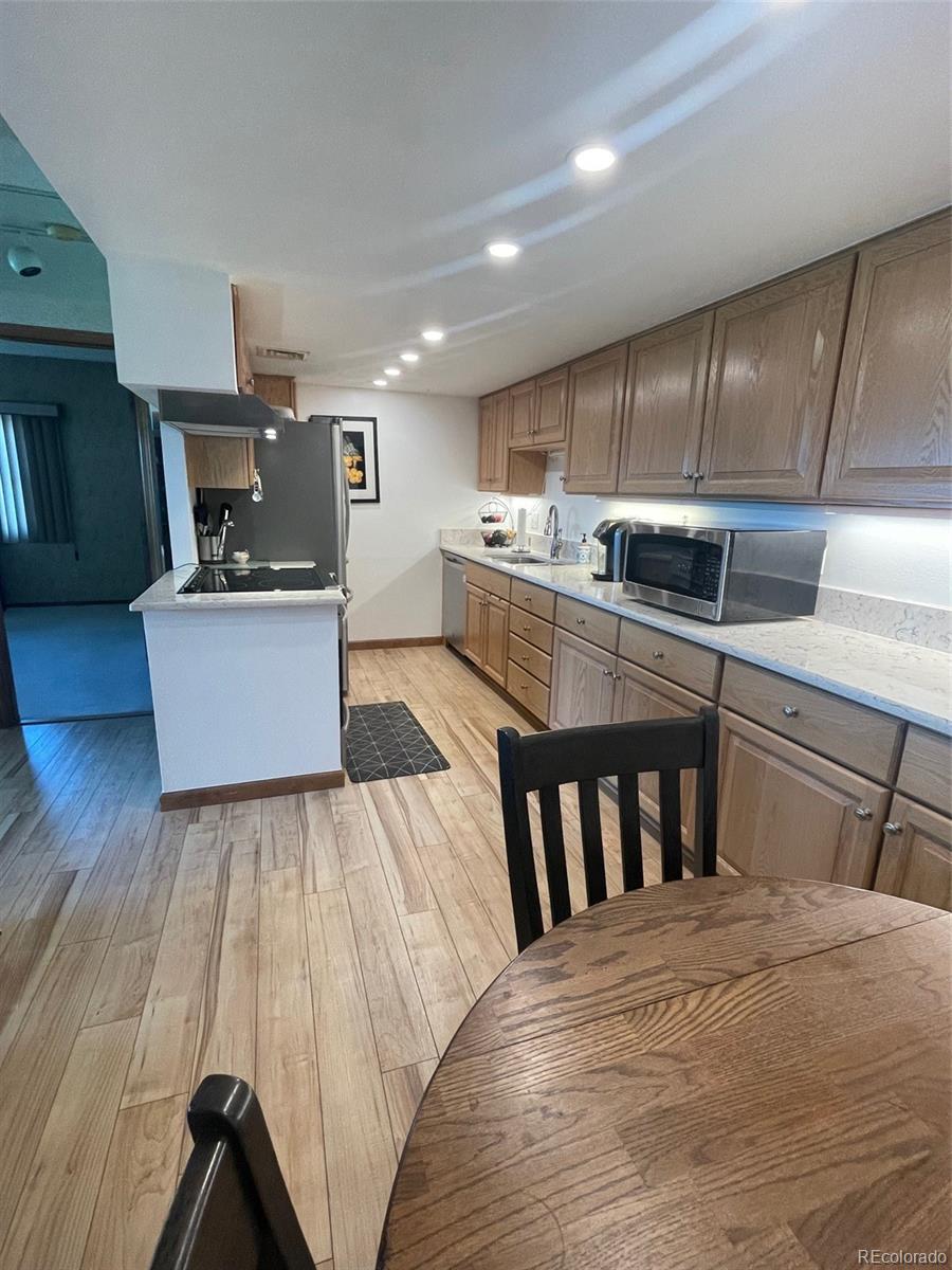 MLS Image #11 for 3675 s cherokee street,englewood, Colorado