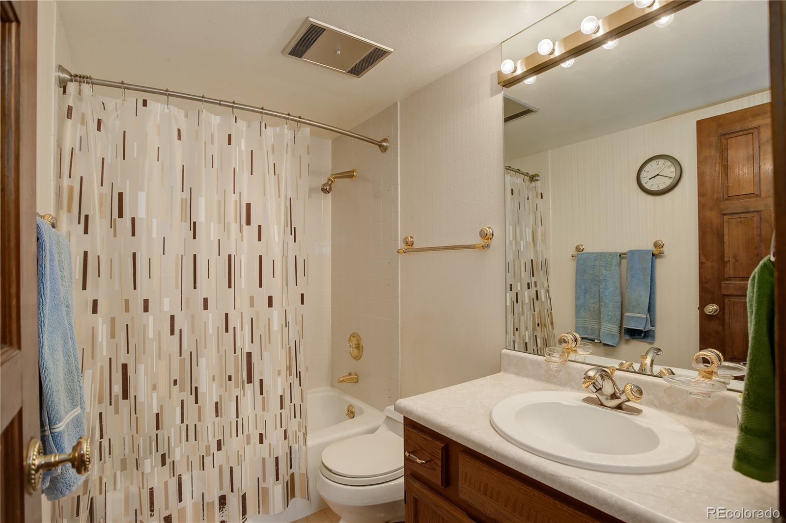 MLS Image #24 for 3675 s cherokee street,englewood, Colorado