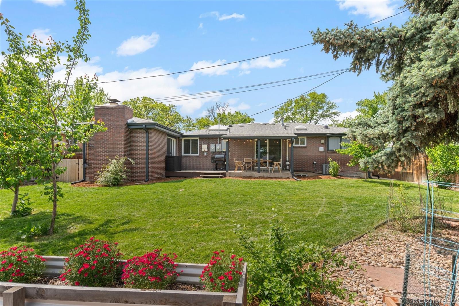 CMA Image for 5455 E Iowa Avenue,Denver, Colorado