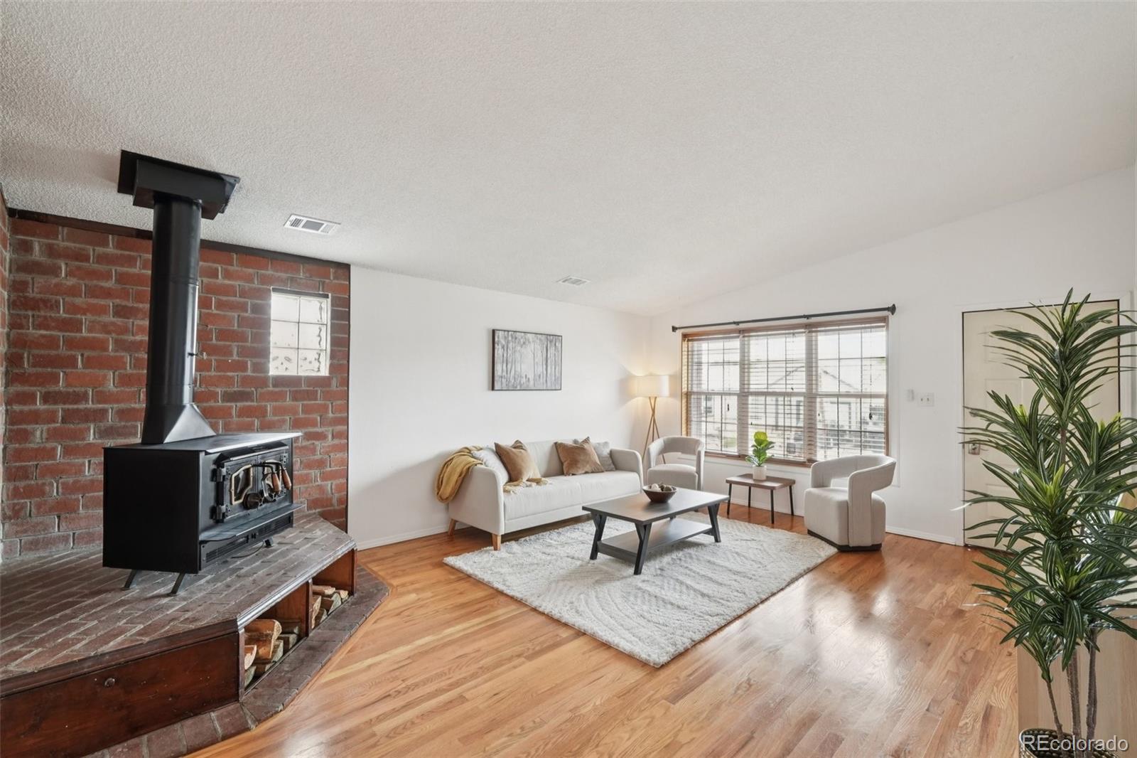 MLS Image #3 for 2393 e 90th avenue,thornton, Colorado