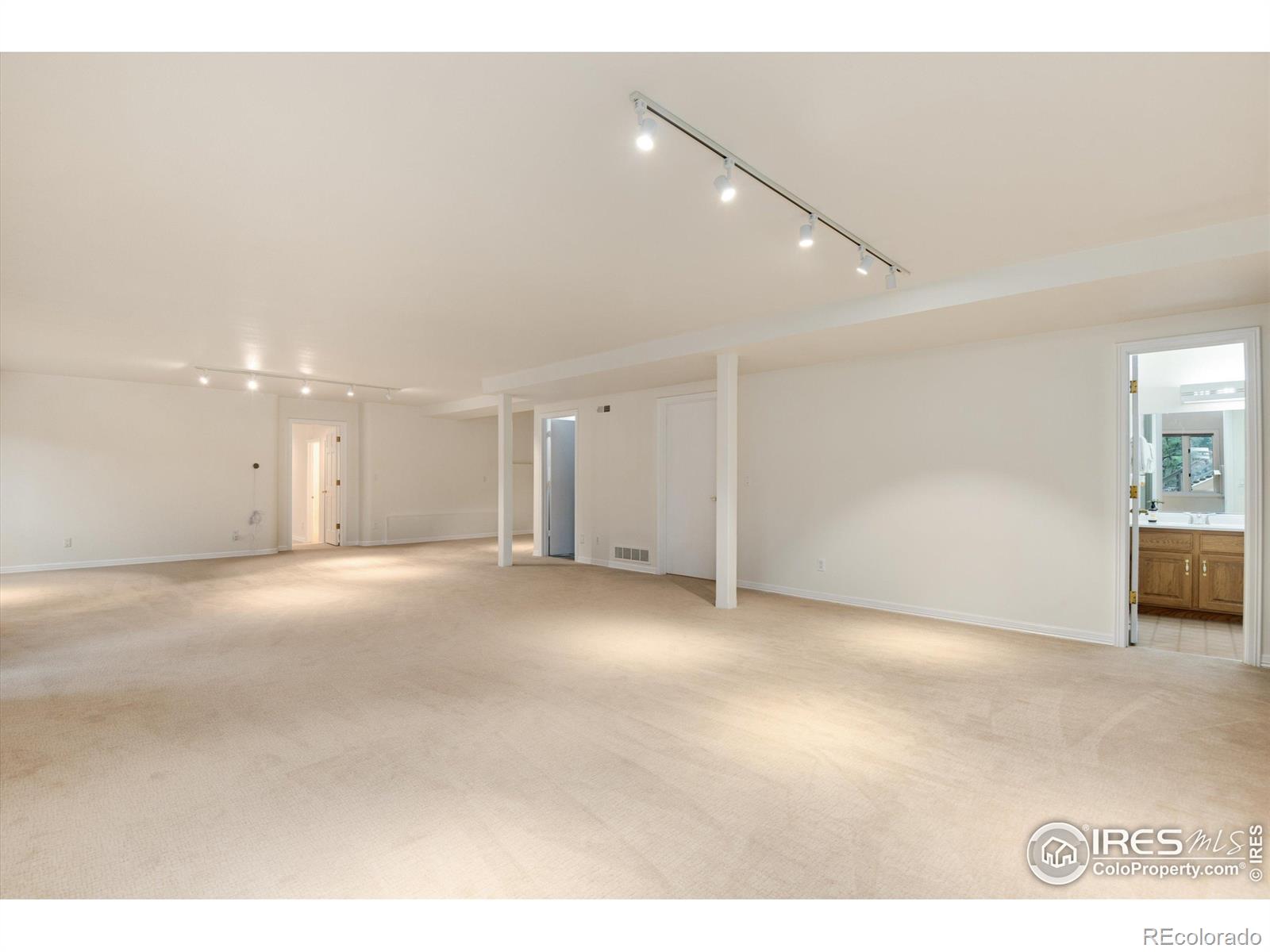 MLS Image #27 for 142  meadowlook way,boulder, Colorado