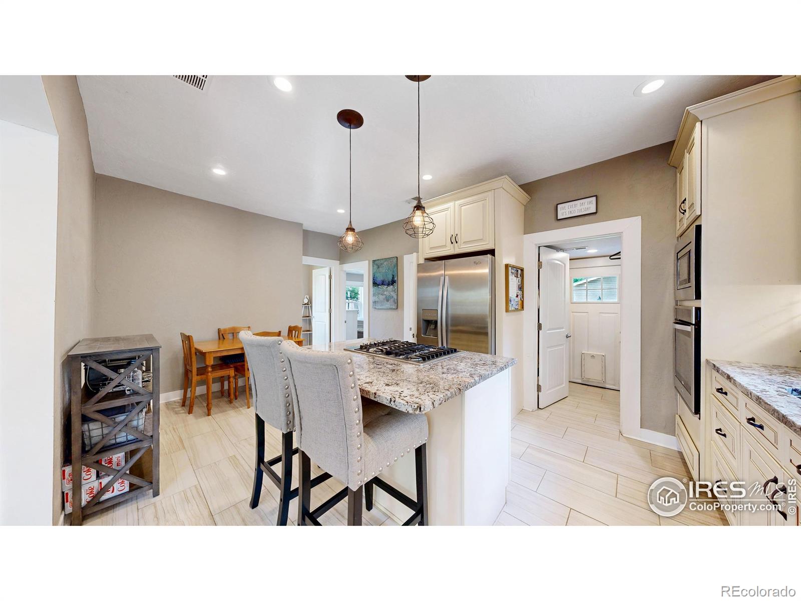 MLS Image #9 for 904 n jefferson avenue,loveland, Colorado