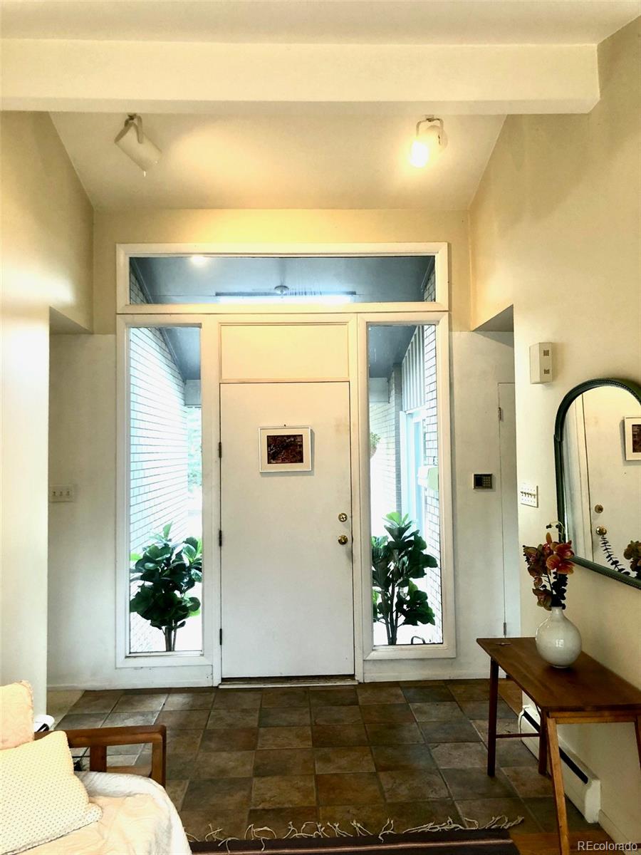 MLS Image #5 for 3001 s vine street,denver, Colorado