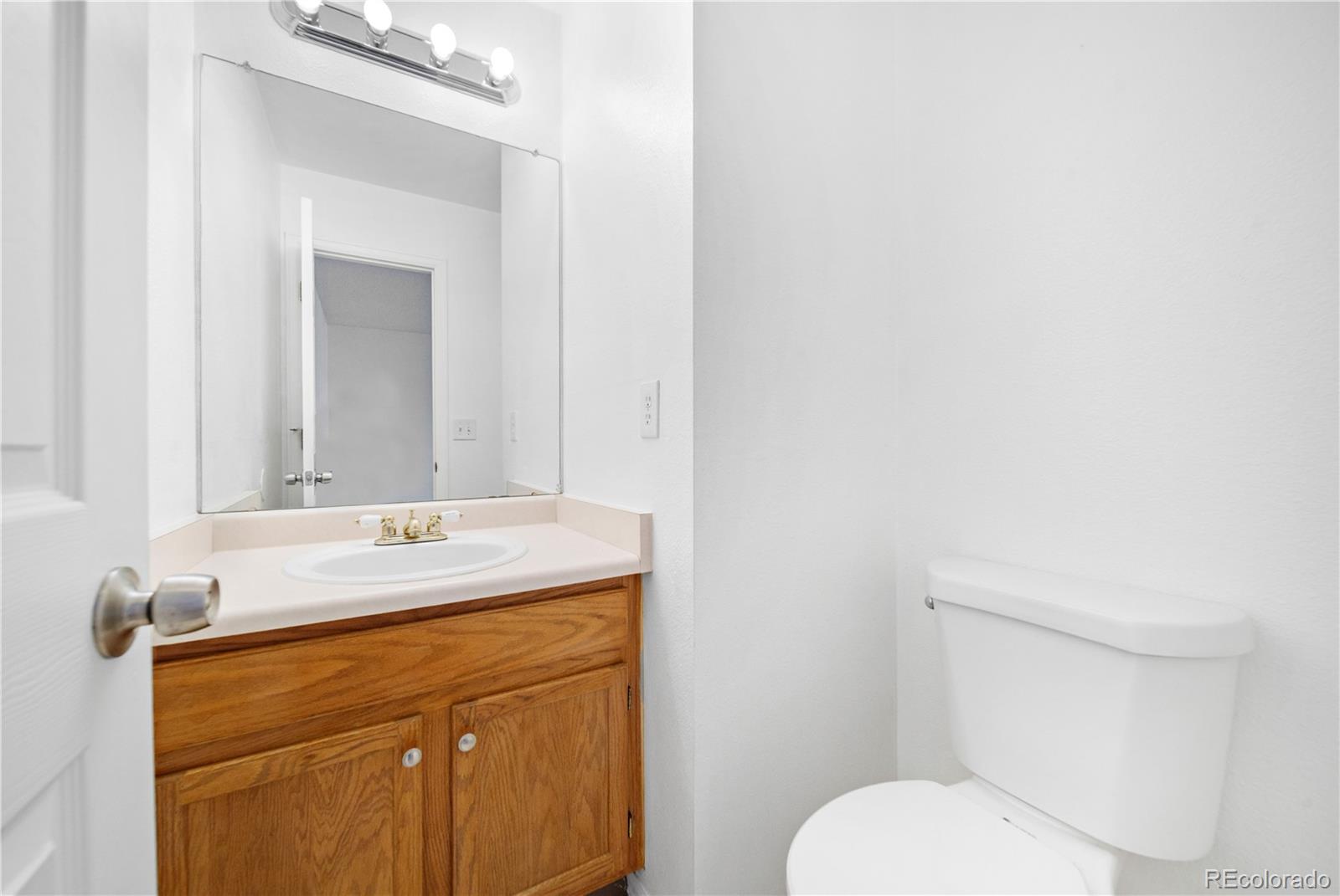 MLS Image #13 for 4064 s himalaya way,aurora, Colorado