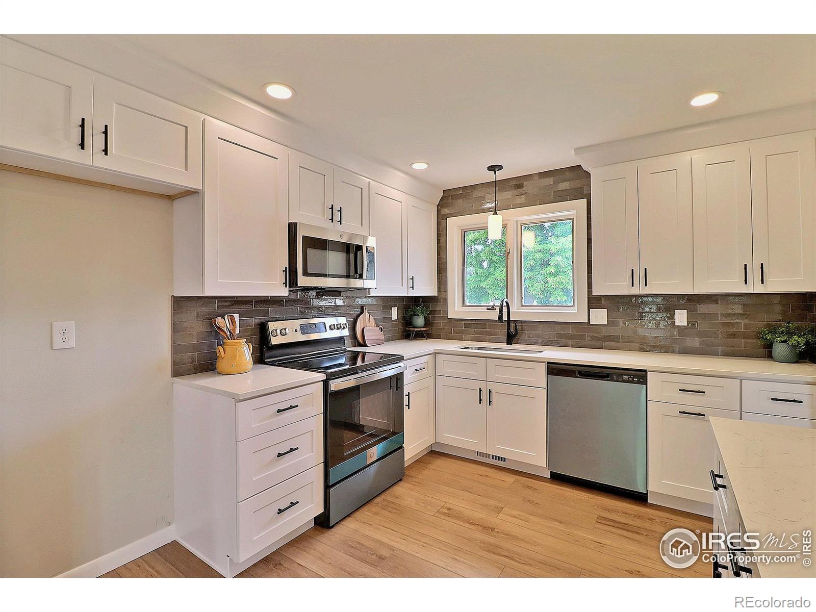 MLS Image #10 for 2217  14th street,greeley, Colorado