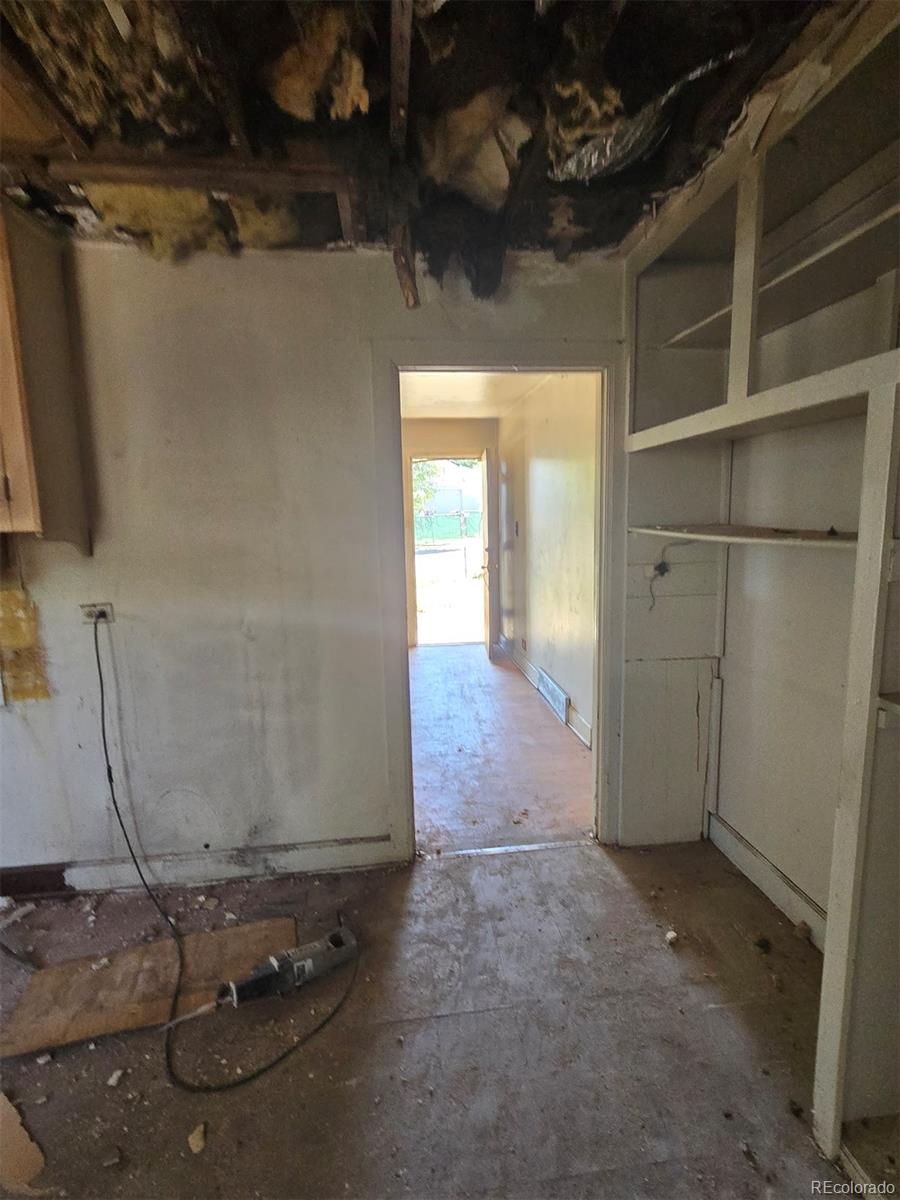 MLS Image #13 for 3350 s eliot street,englewood, Colorado