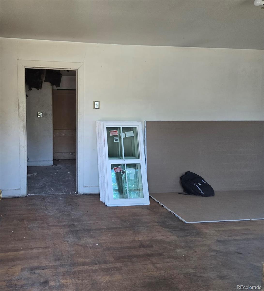 MLS Image #3 for 3350 s eliot street,englewood, Colorado