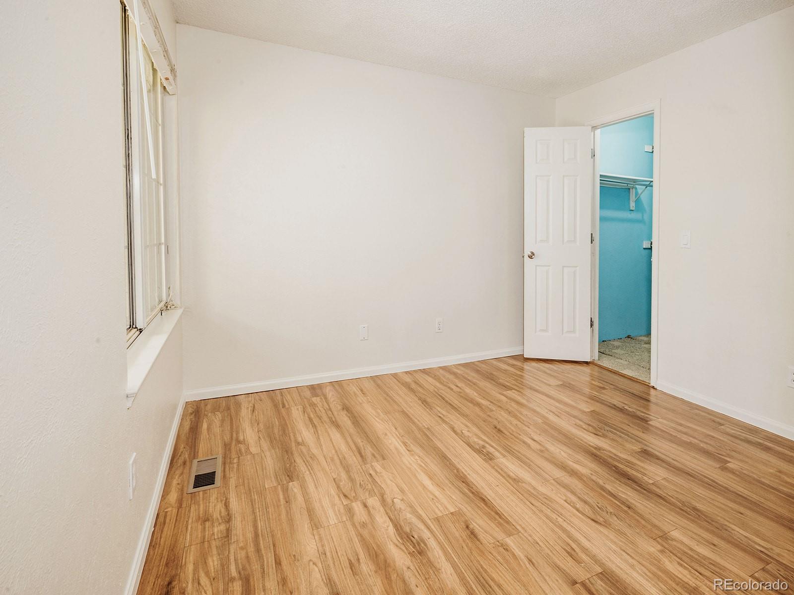 MLS Image #5 for 13894 e lehigh avenue,aurora, Colorado