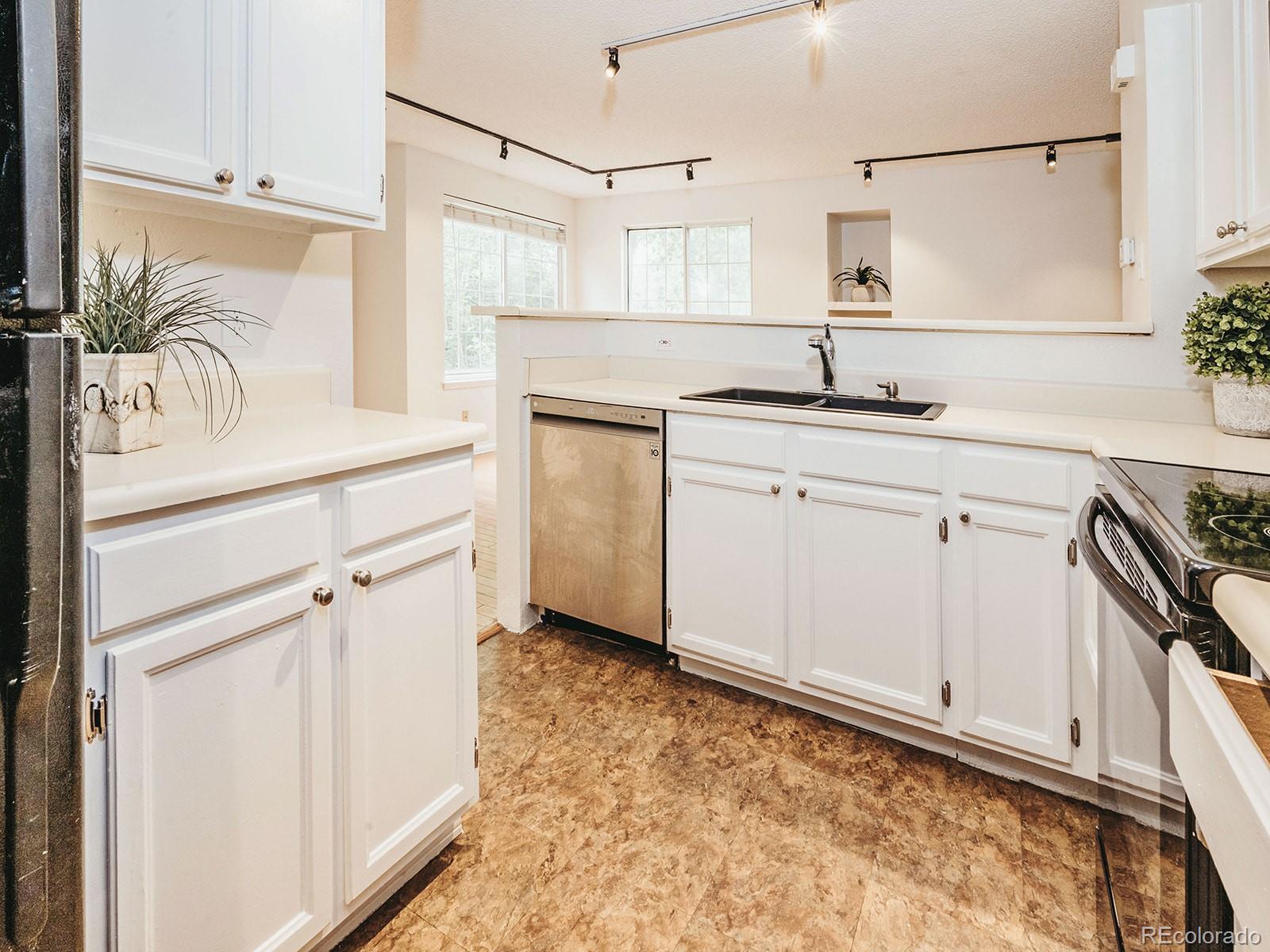 MLS Image #9 for 13894 e lehigh avenue,aurora, Colorado