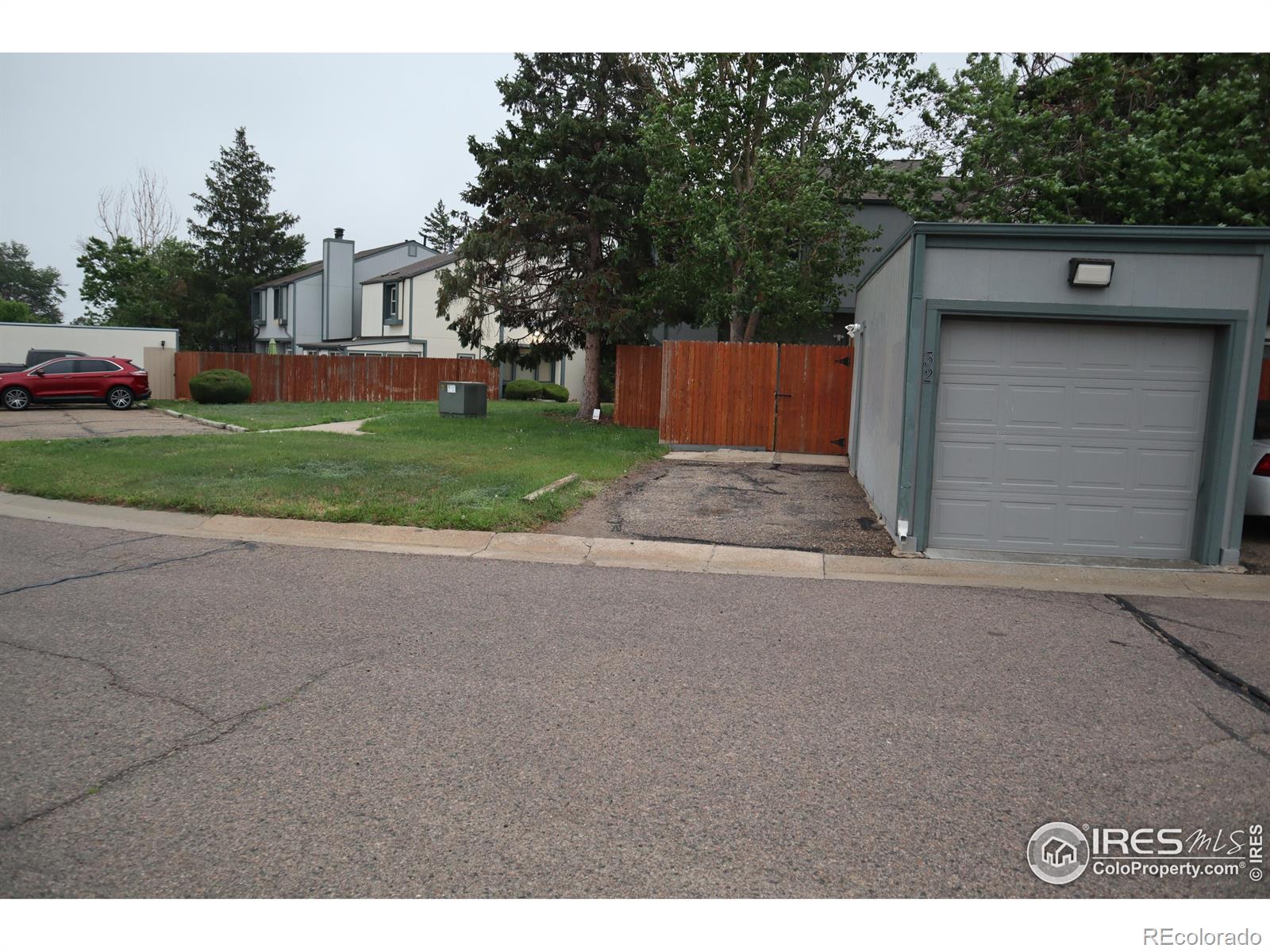 MLS Image #14 for 10350  tumbleweed drive,thornton, Colorado