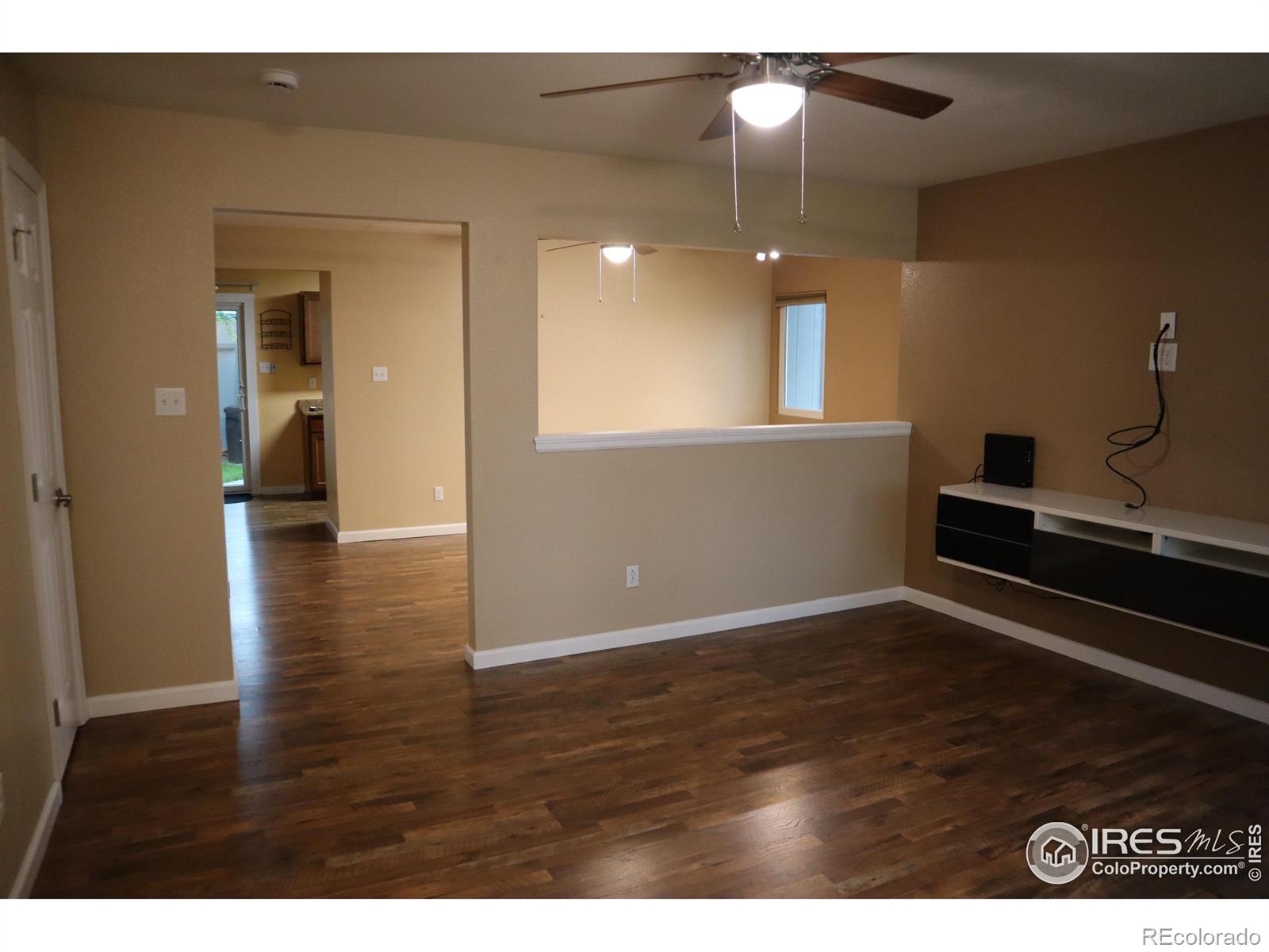 MLS Image #3 for 10350  tumbleweed drive,thornton, Colorado