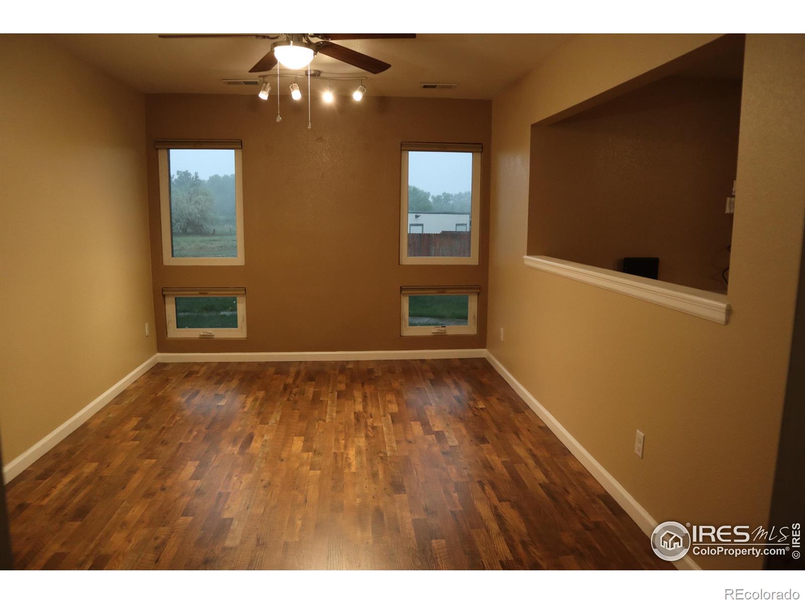 MLS Image #4 for 10350  tumbleweed drive,thornton, Colorado