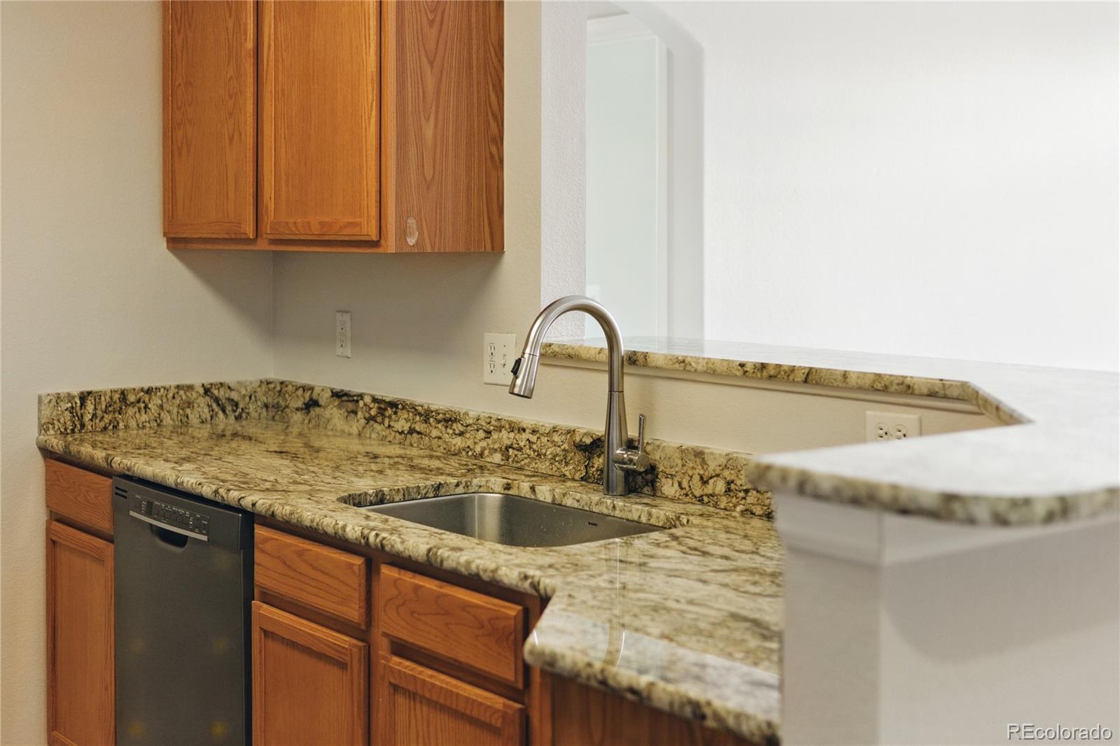 MLS Image #8 for 7440 s blackhawk street,englewood, Colorado