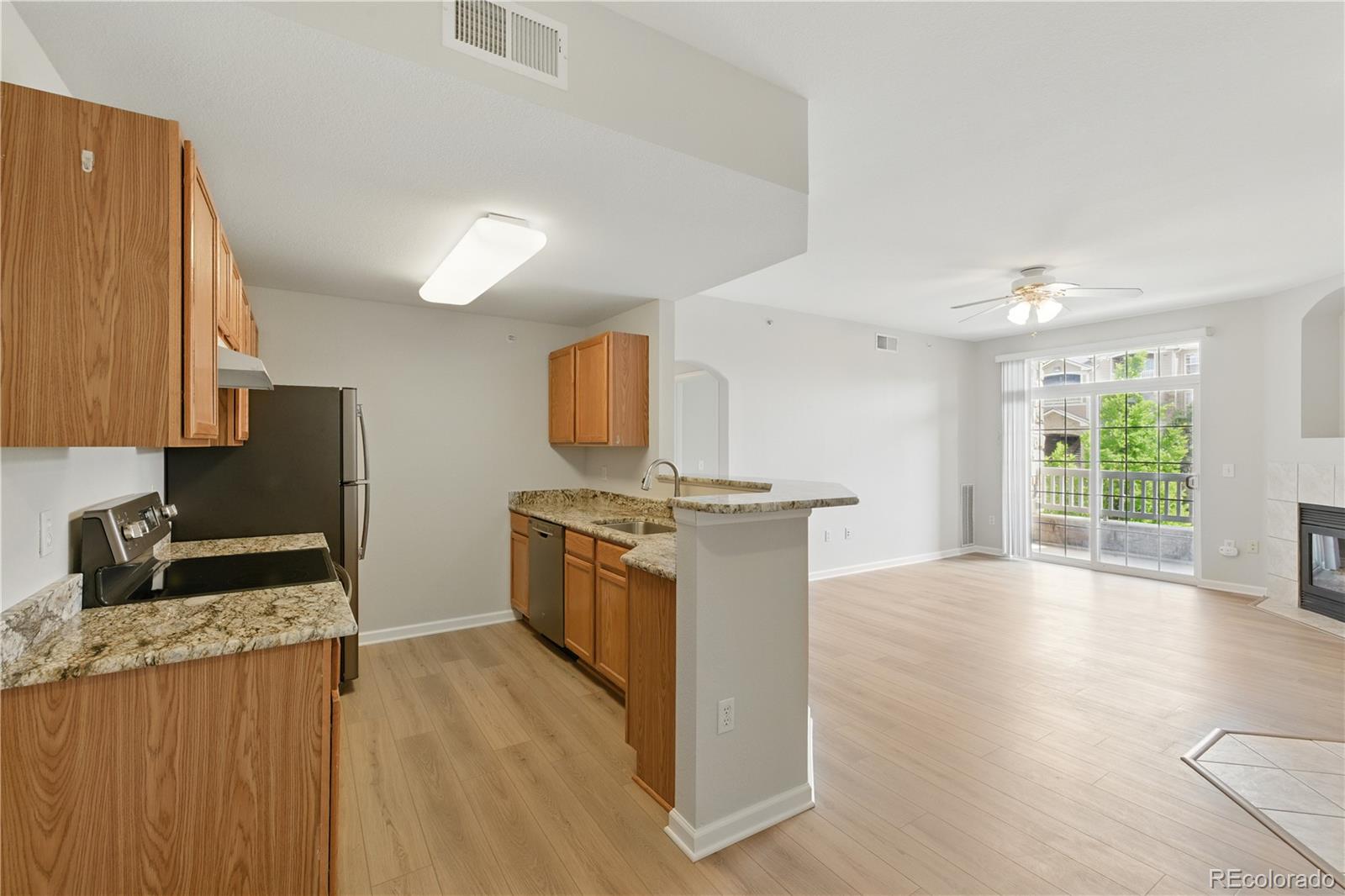 MLS Image #9 for 7440 s blackhawk street,englewood, Colorado