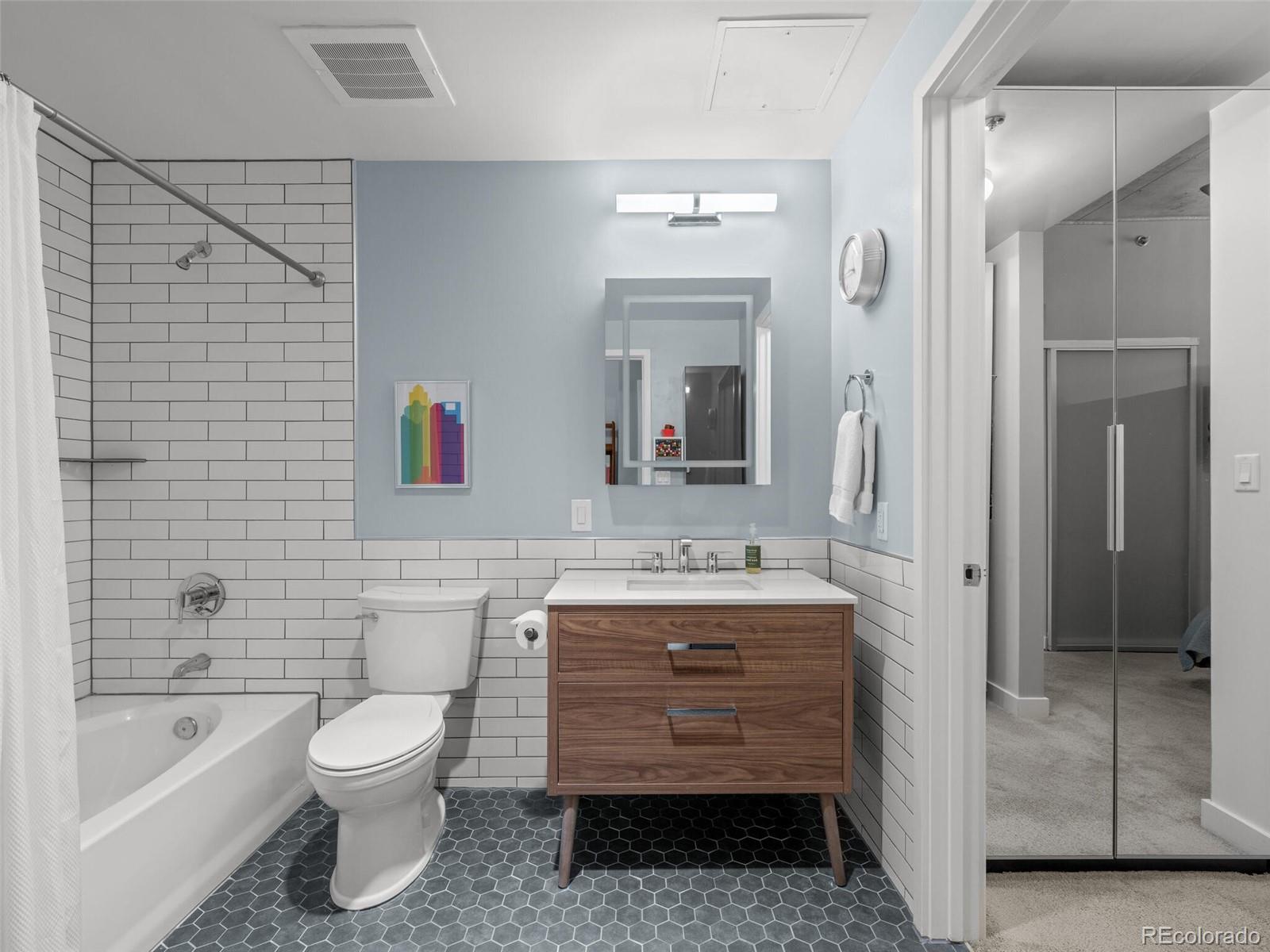 MLS Image #15 for 891  14th street 2505,denver, Colorado