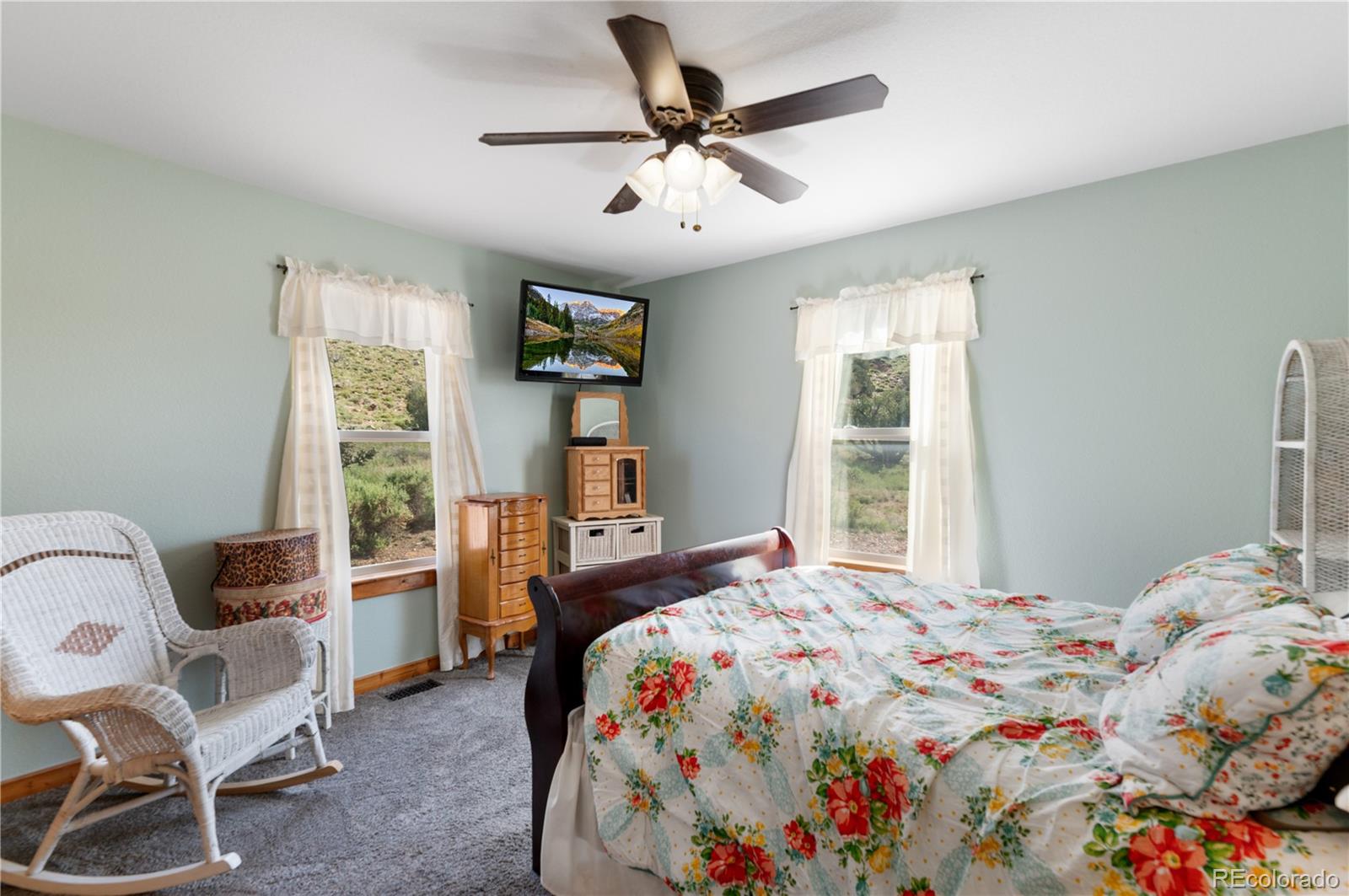 MLS Image #19 for 507  van egmond drive,penrose, Colorado