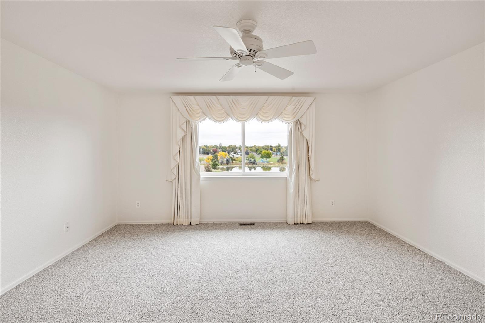 MLS Image #17 for 11237 w 55th lane,arvada, Colorado