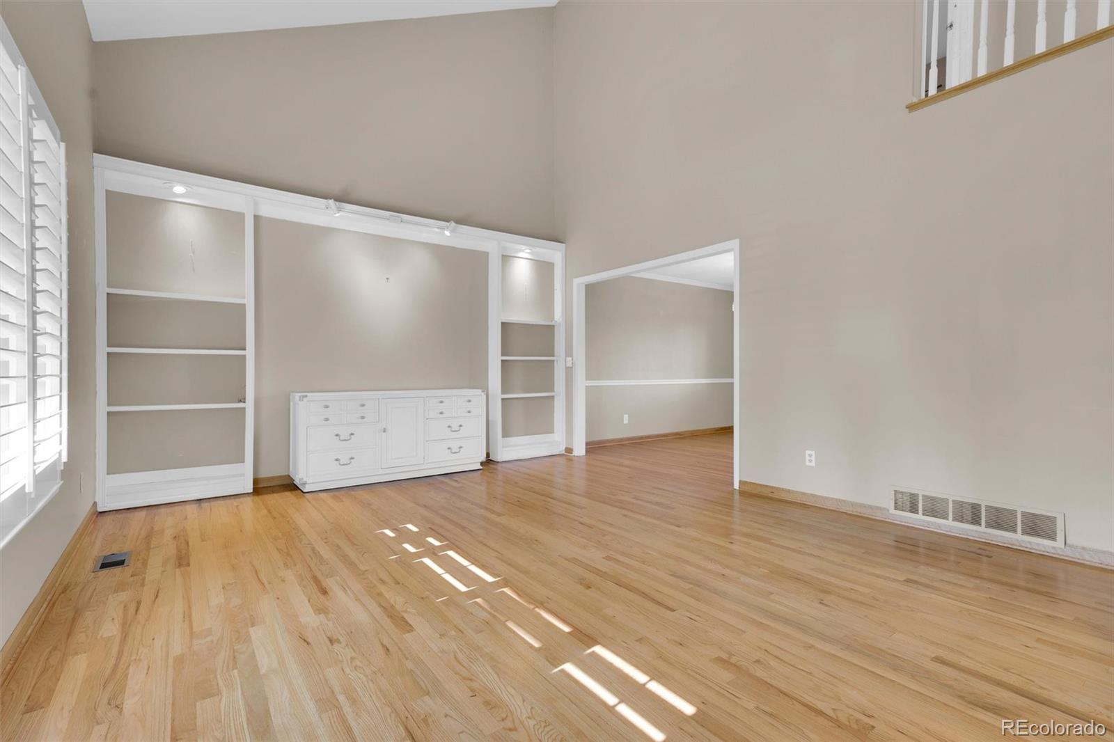 MLS Image #3 for 5622 e weaver circle,centennial, Colorado