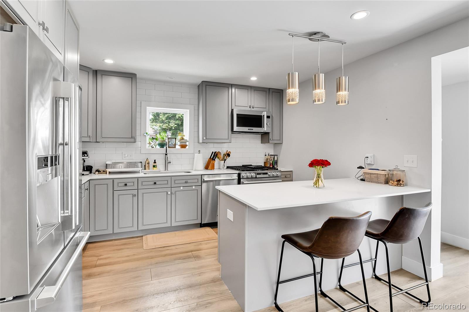 MLS Image #10 for 3178 n race street,denver, Colorado