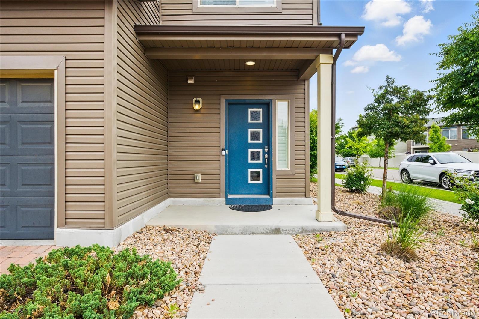 MLS Image #2 for 18619 e 50th place,denver, Colorado
