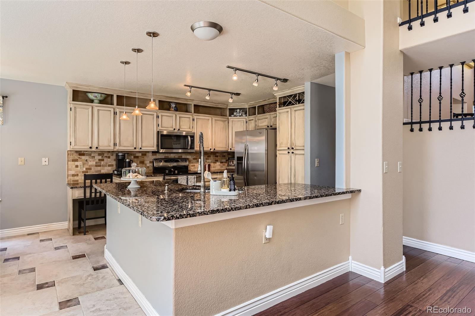 MLS Image #6 for 9743  chanteclair circle,highlands ranch, Colorado