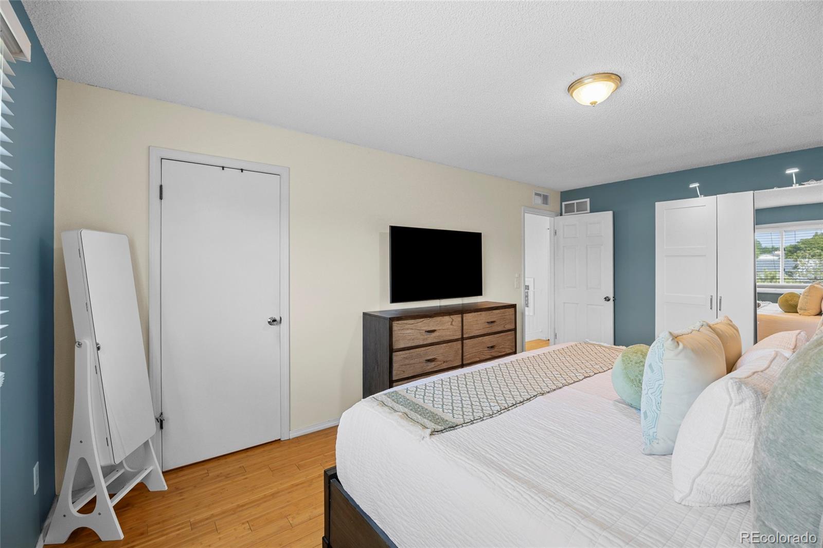 MLS Image #19 for 1153 s biscay street,aurora, Colorado