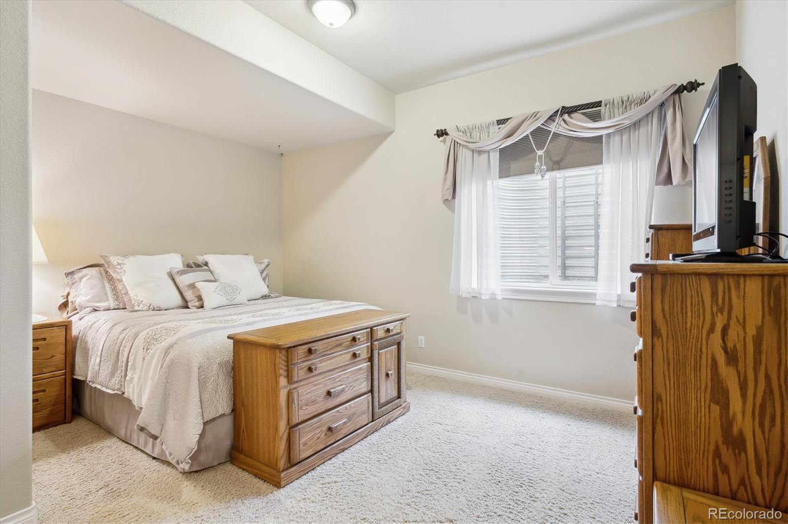 MLS Image #23 for 4775 s anaheim court,aurora, Colorado