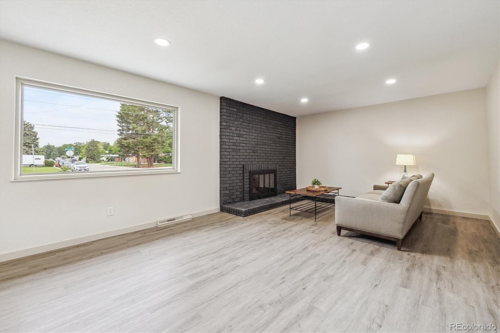 MLS Image #6 for 7952  zuni street,denver, Colorado