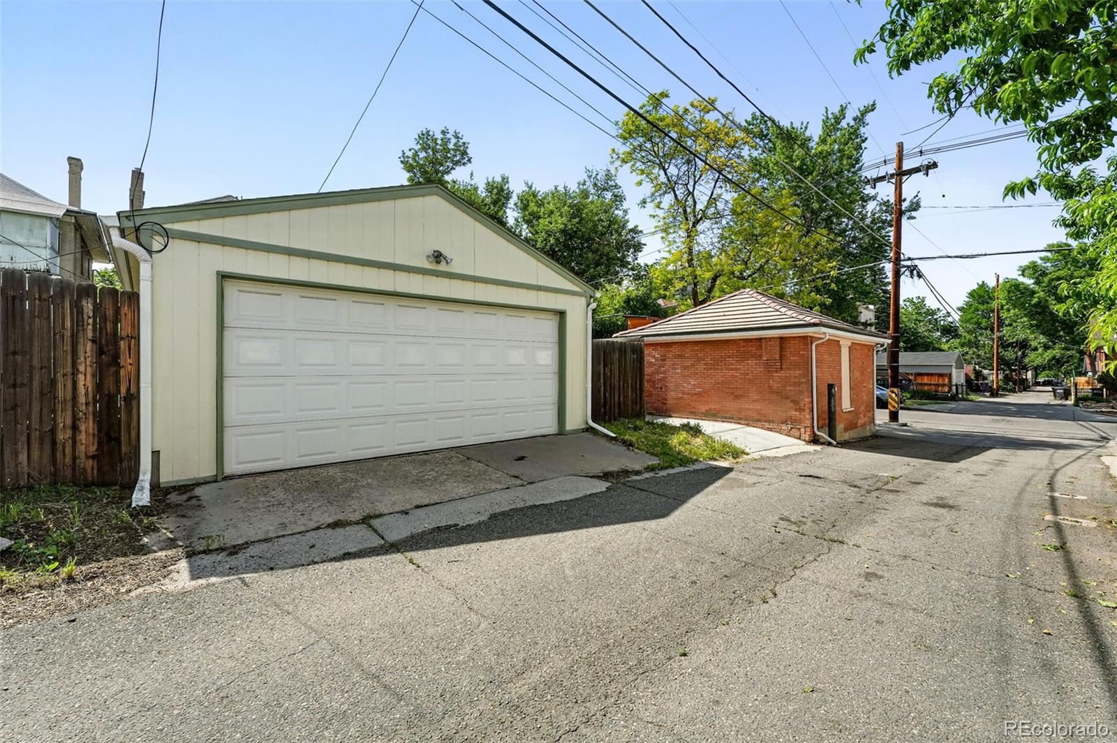 MLS Image #38 for 1582  steele street,denver, Colorado