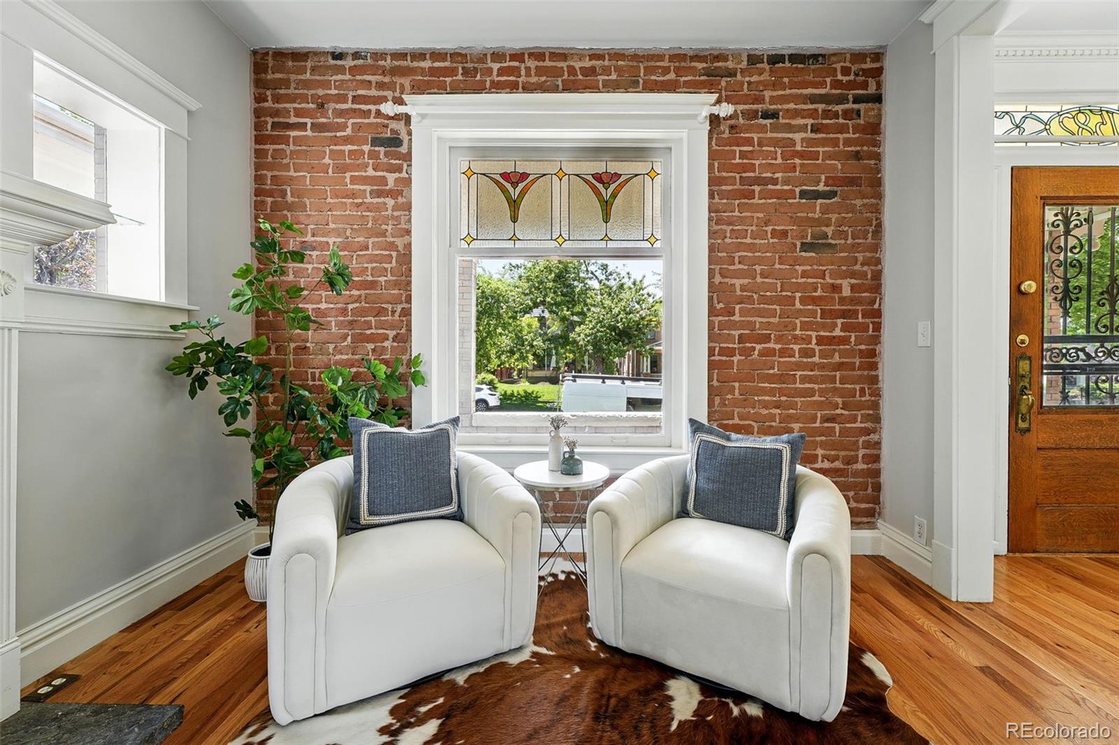 MLS Image #6 for 1582  steele street,denver, Colorado