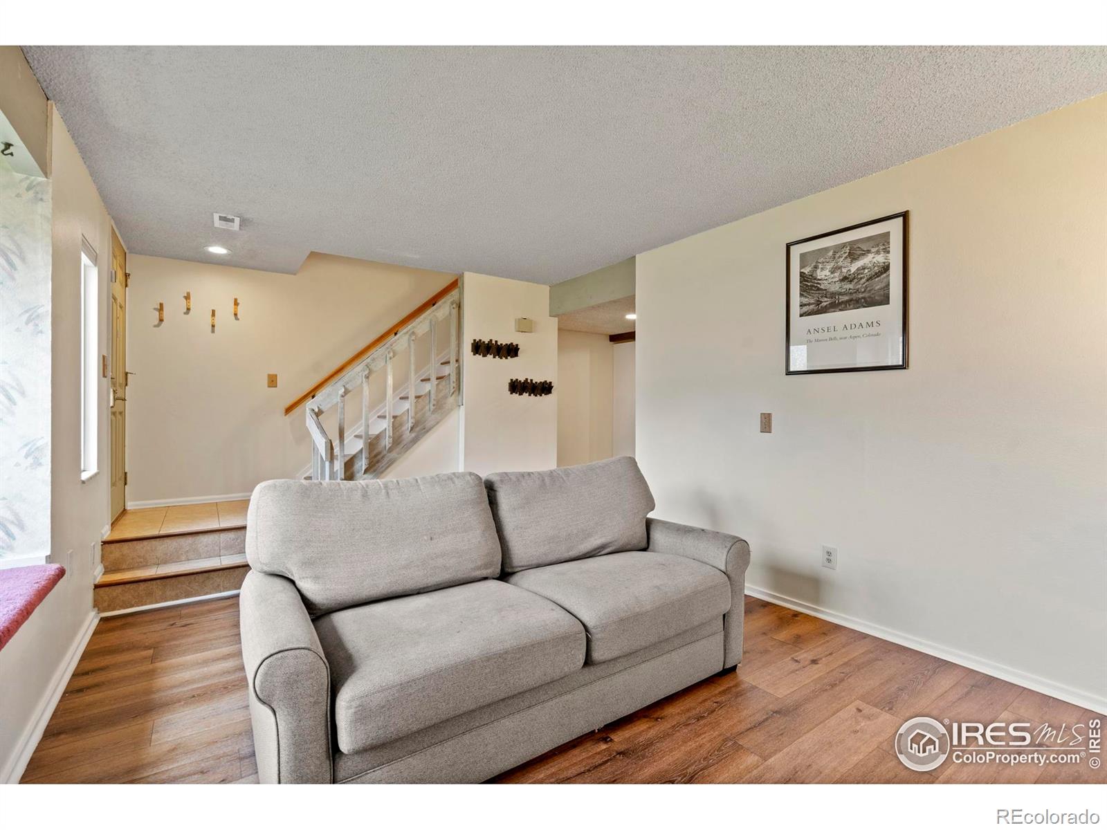 MLS Image #3 for 985 w 10th street,loveland, Colorado