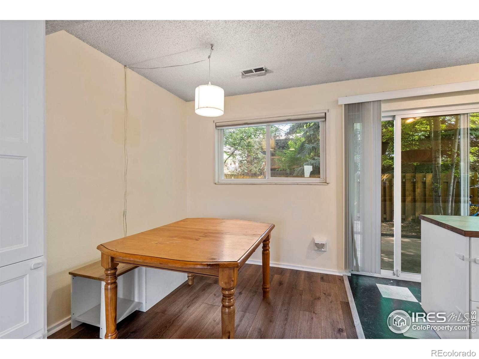 MLS Image #6 for 985 w 10th street,loveland, Colorado