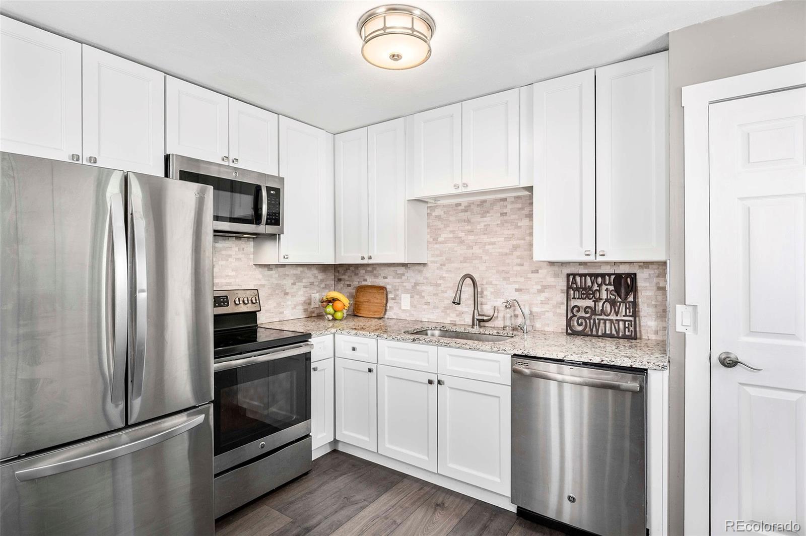 MLS Image #3 for 1391  elmira street,aurora, Colorado