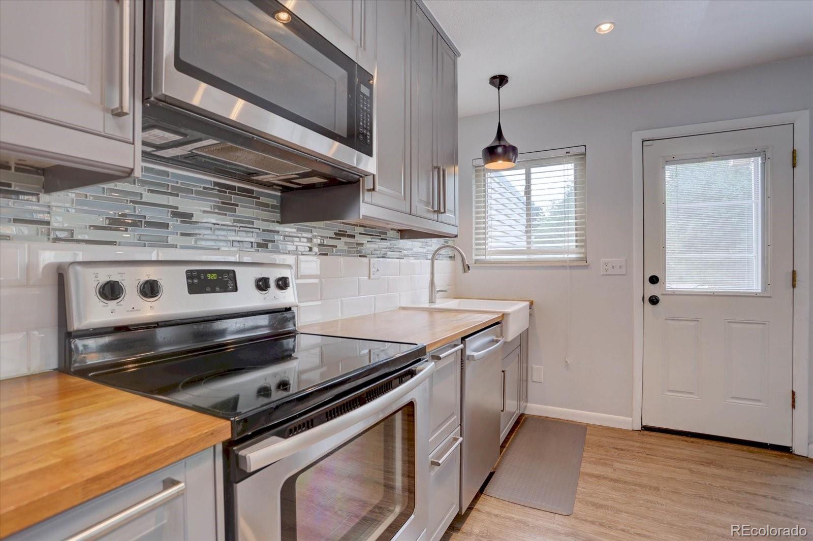 MLS Image #8 for 1769 s lee street,lakewood, Colorado