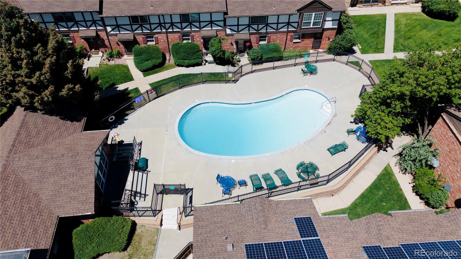 MLS Image #16 for 3825 s monaco parkway,denver, Colorado