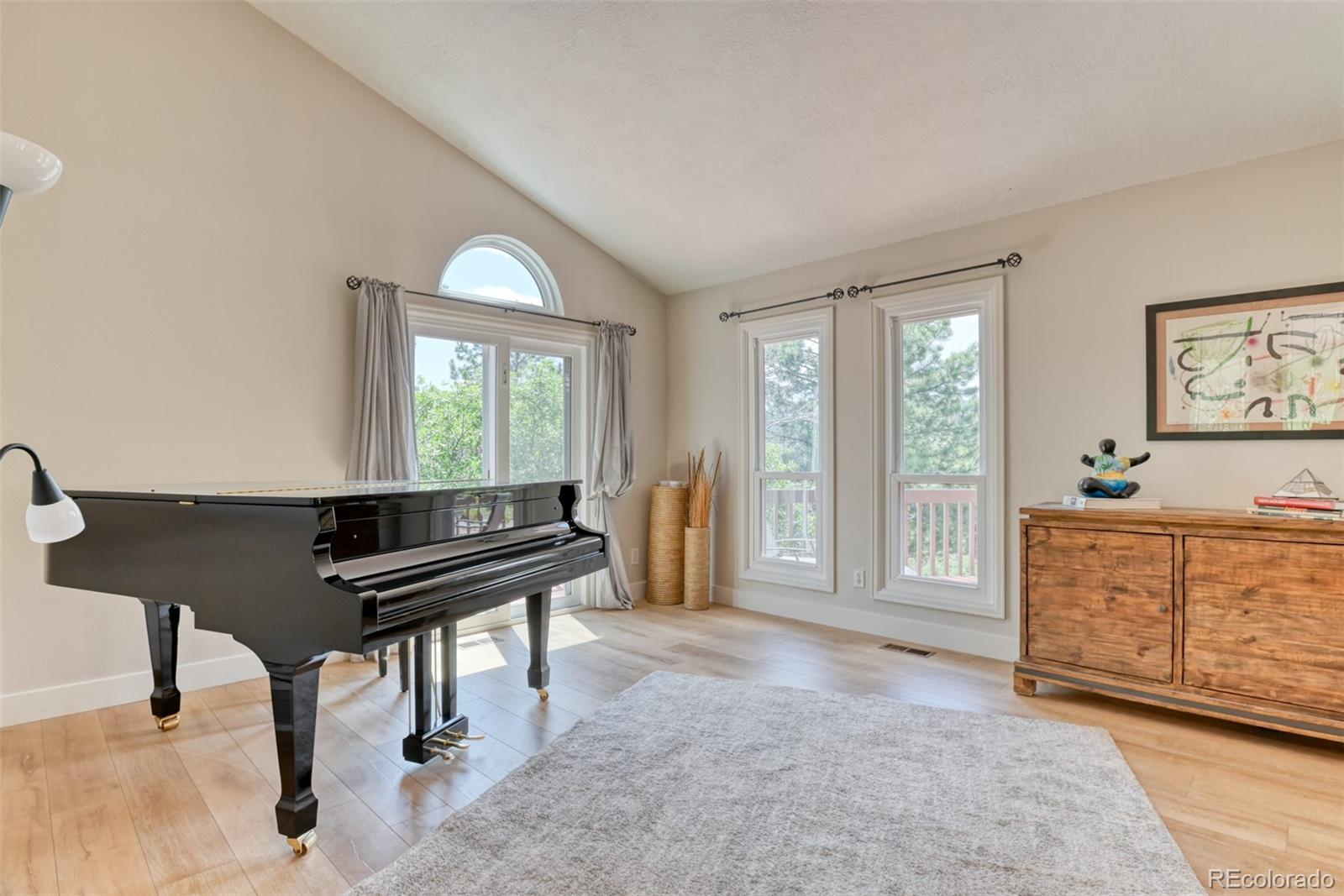 MLS Image #10 for 7074  oak valley drive,colorado springs, Colorado