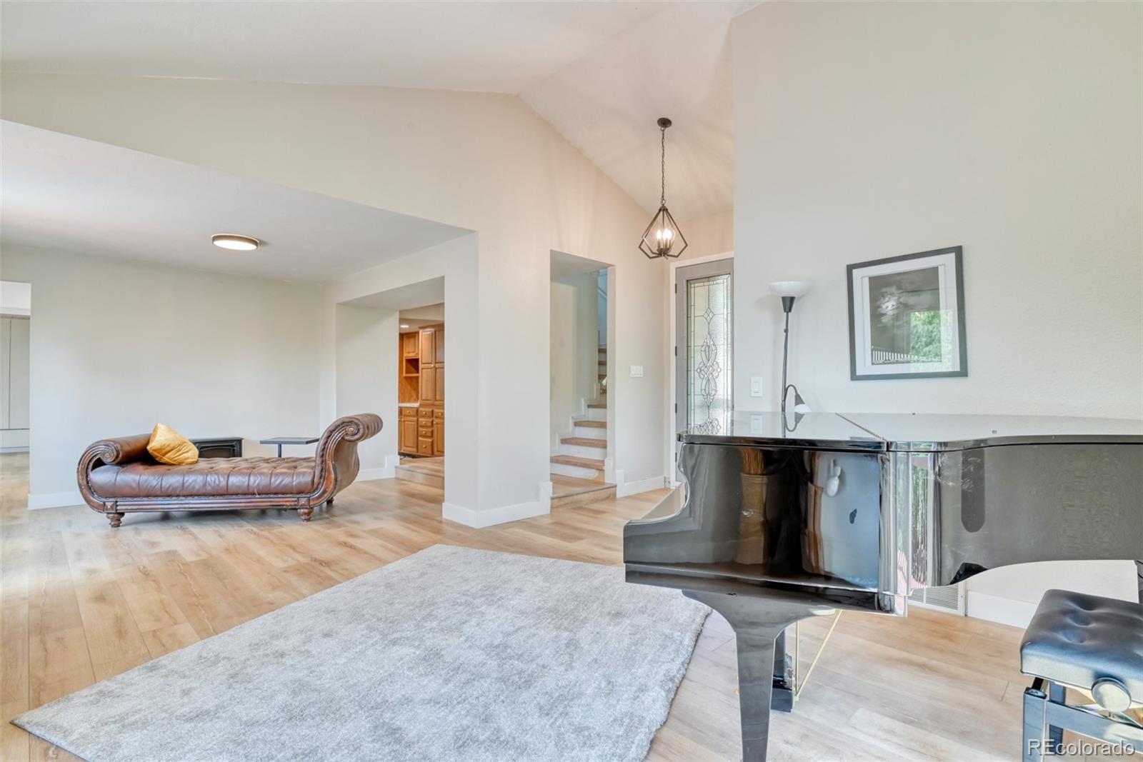 MLS Image #11 for 7074  oak valley drive,colorado springs, Colorado