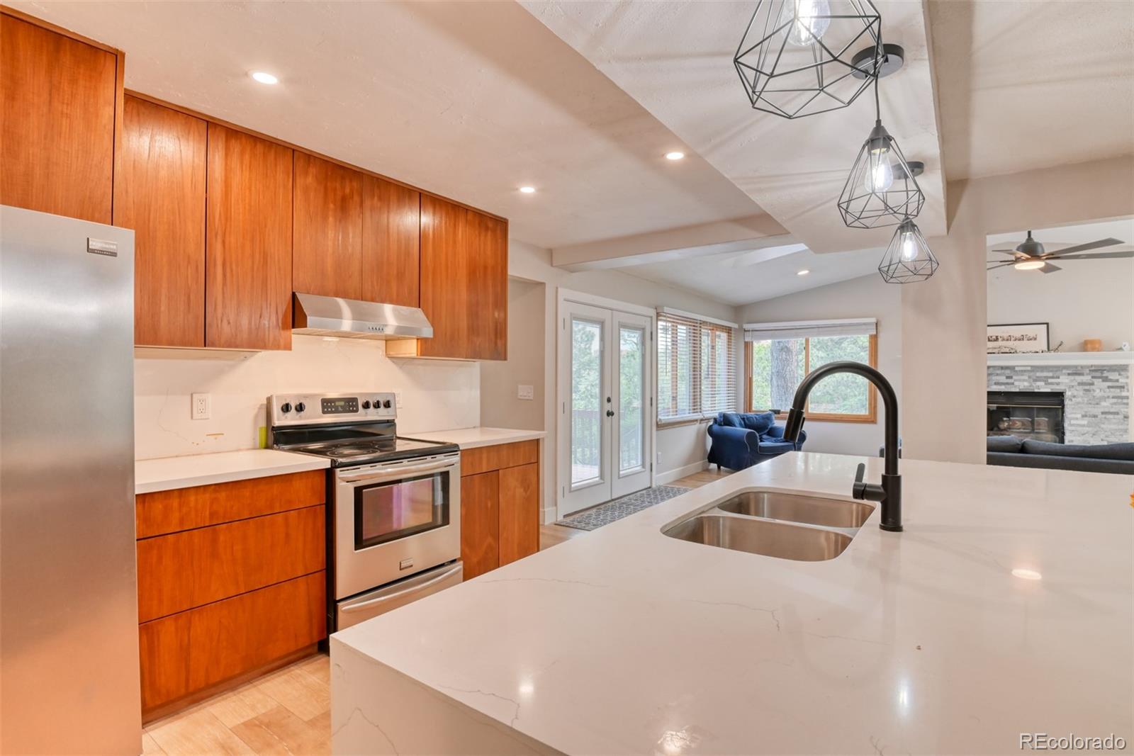 MLS Image #7 for 7074  oak valley drive,colorado springs, Colorado