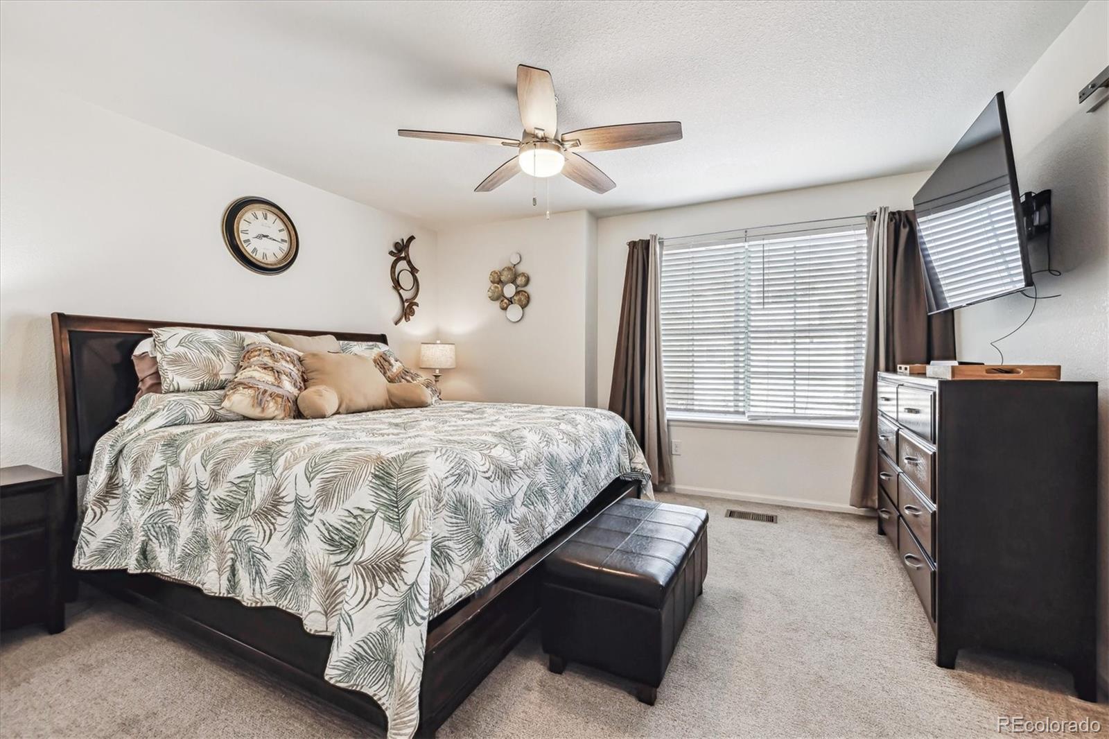 MLS Image #13 for 242 s old hammer court,aurora, Colorado
