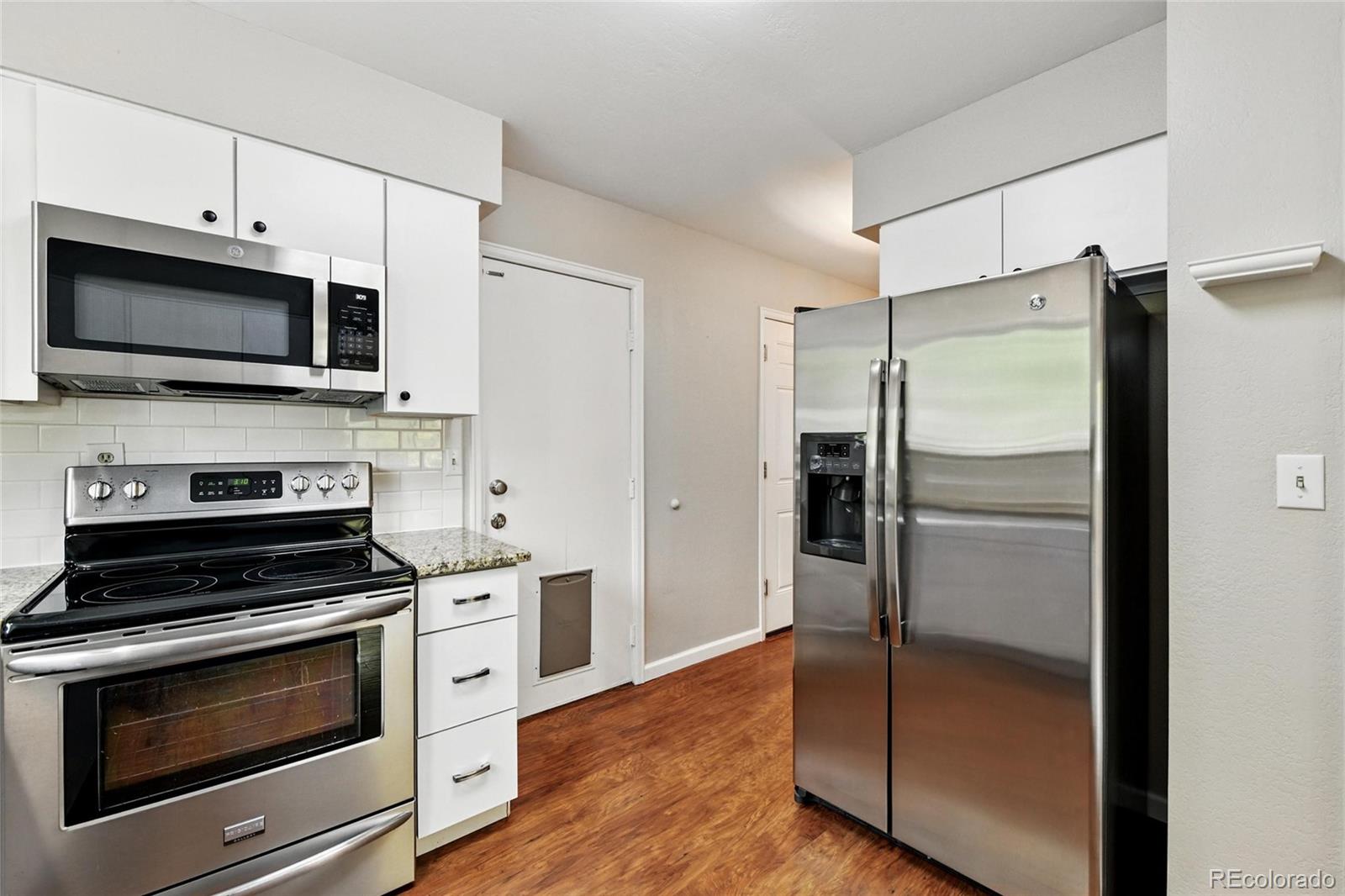 MLS Image #10 for 8056  meadowdale square,niwot, Colorado
