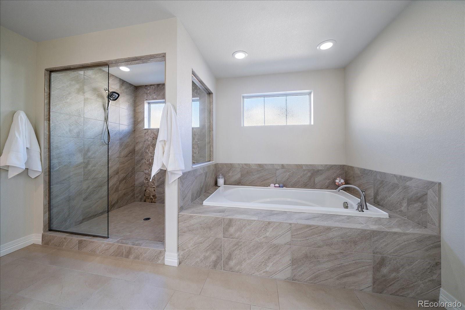 MLS Image #27 for 315  painted horse way,erie, Colorado