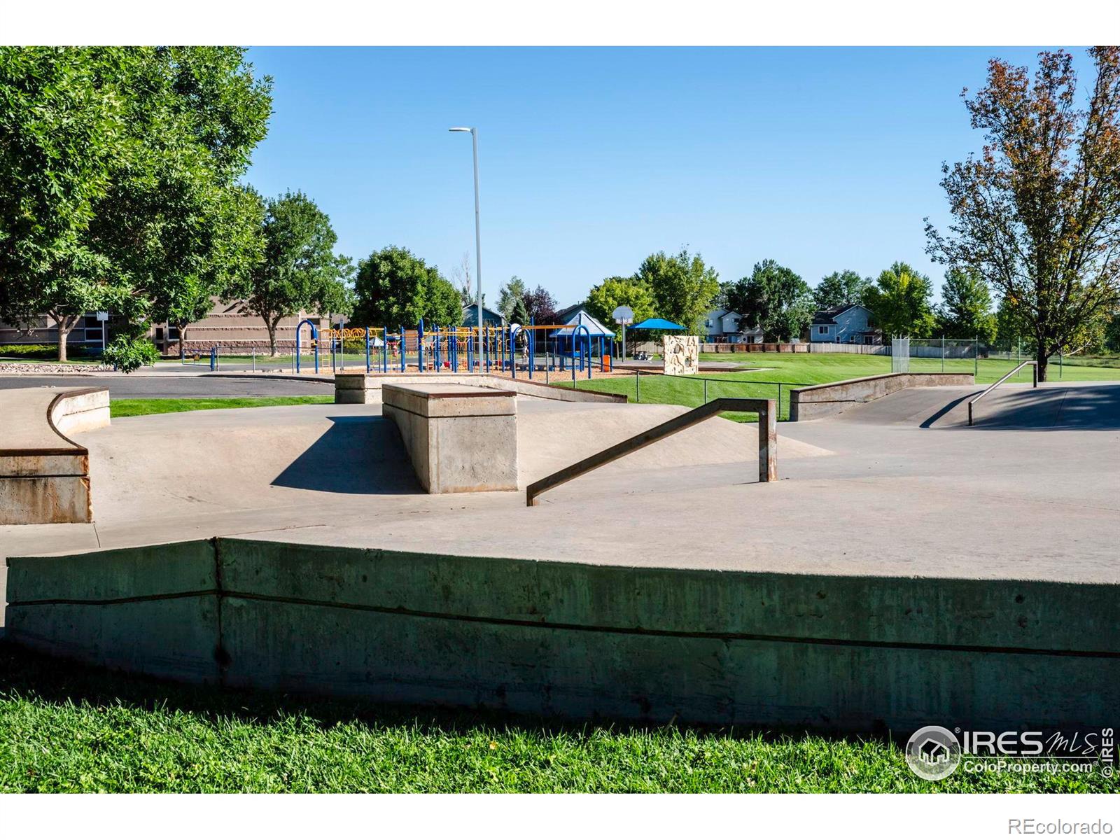 MLS Image #32 for 1309  red mountain drive,longmont, Colorado