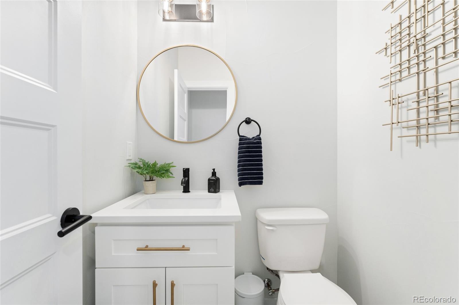 MLS Image #14 for 2426  ames street,edgewater, Colorado