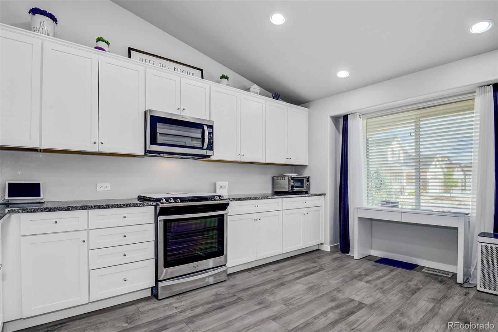 MLS Image #9 for 2742  show hunter way,colorado springs, Colorado