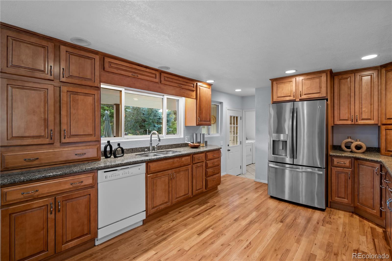 MLS Image #6 for 6243 s elati street,littleton, Colorado
